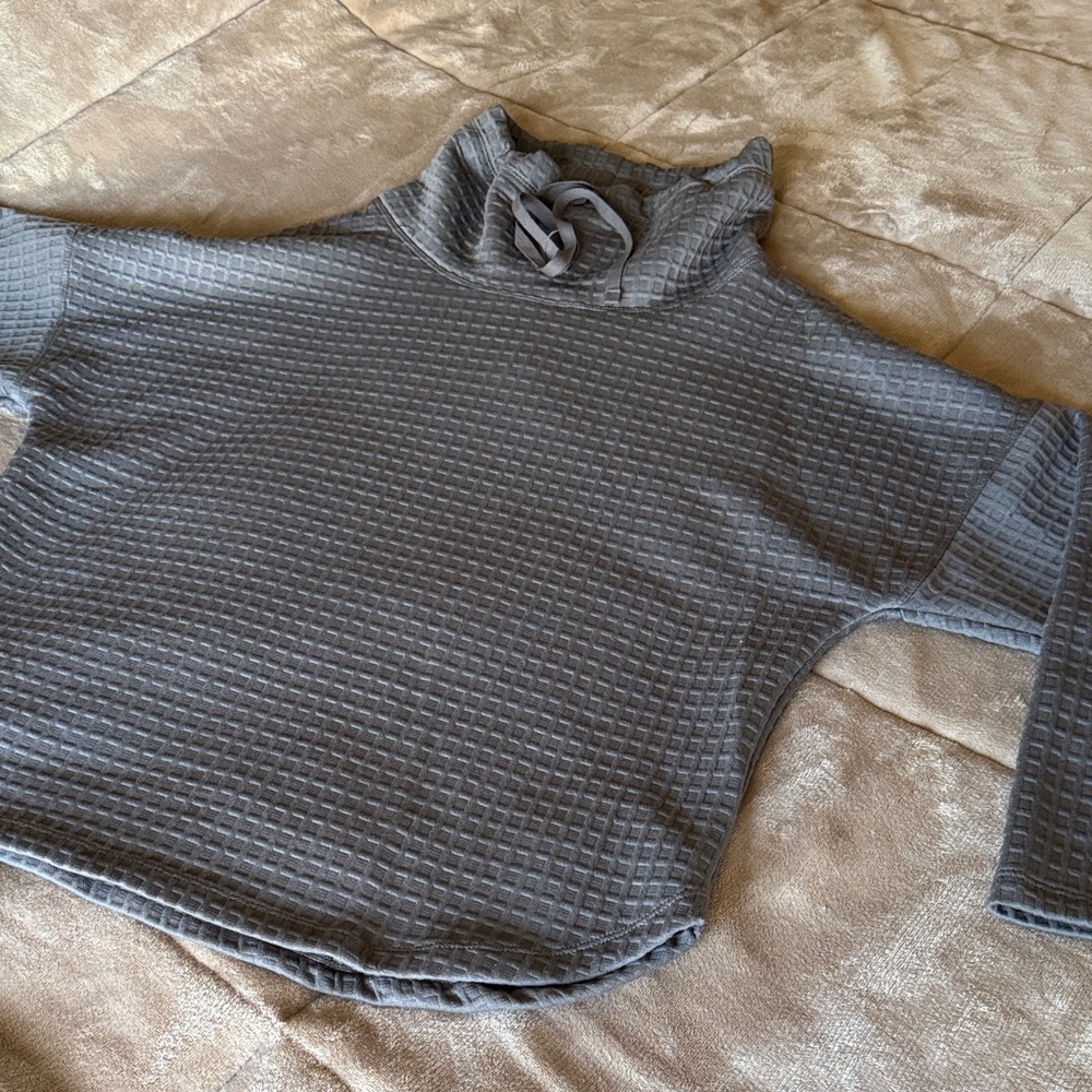 Max Studio Gray Textured Women's Top